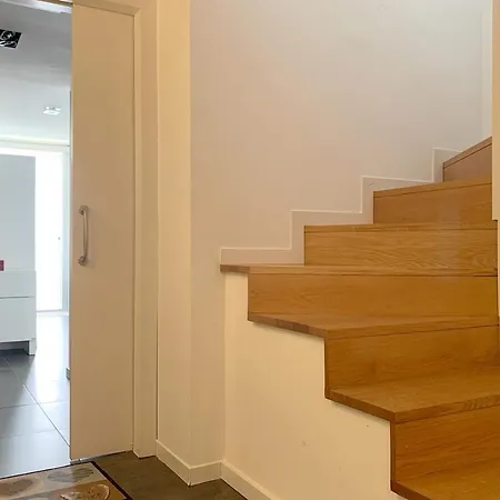 Luxe Penthouse Centrum 300m Strand-8pax Wifi 2parking L' Escala