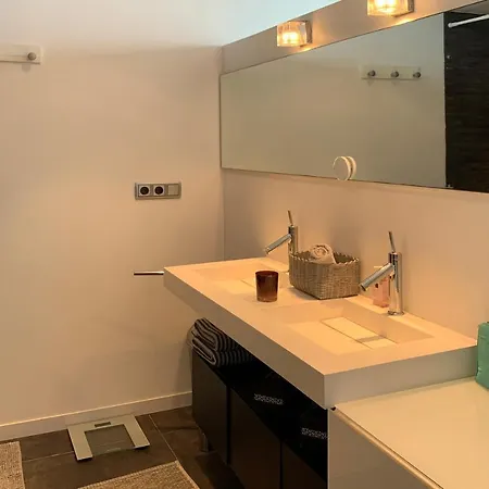 Apartment Luxe Penthouse Centrum 300m Strand-8pax Wifi 2parking *
